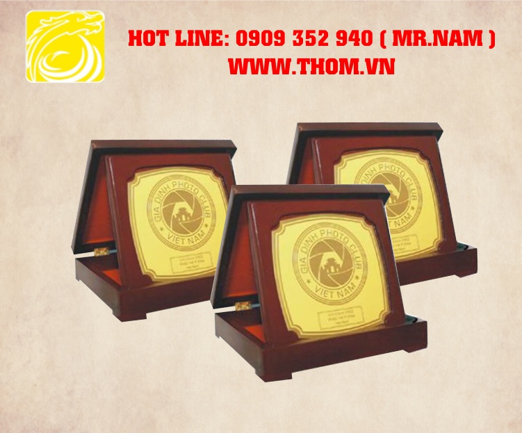 CÔNG TY TNHH SẢN XUẤT & ĐẦU TƯ RỒNG VÀNG