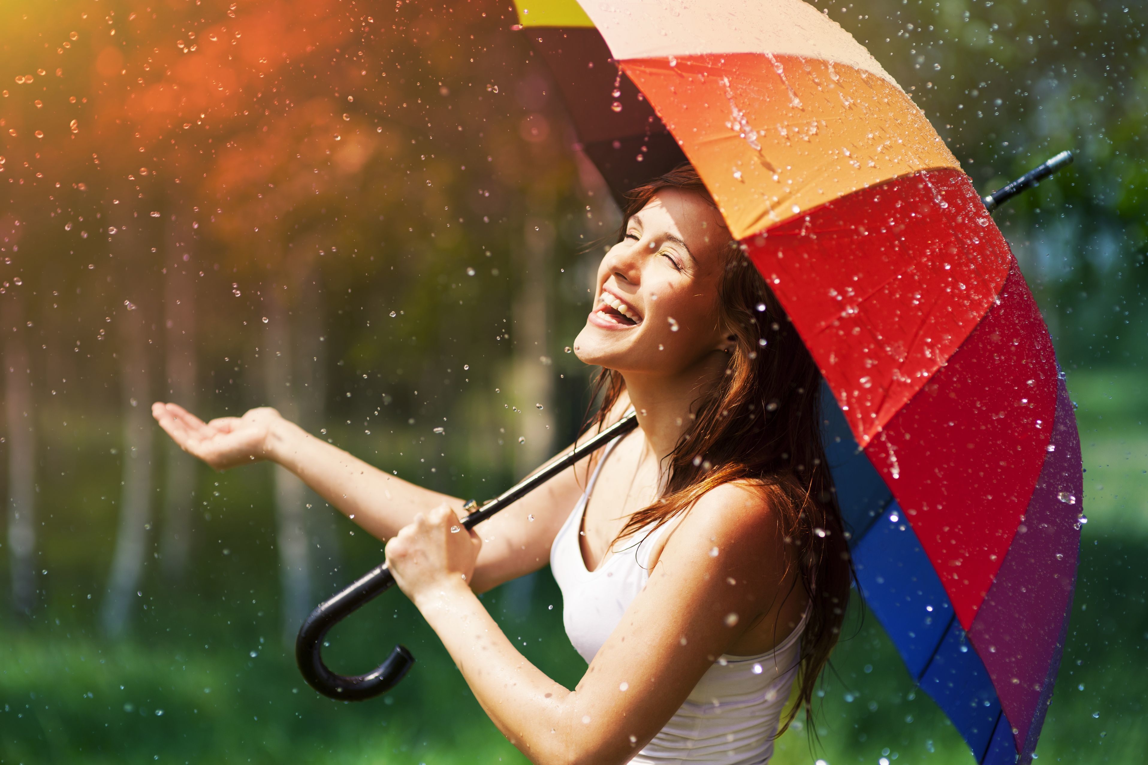 mood-girl-brunette-smile-joy-positive-happy-fun-umbrella-umbrella-color-rain -rain-drops-summer-sun-background-wallpaper -widescreen-fullscreen-widescreen-HD-wallpapers - CÔNG TY TNHH SẢN XUẤT &  ĐẦU TƯ RỒNG VÀNG